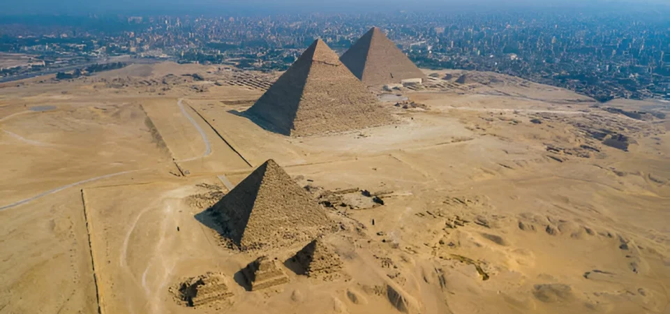 Giza Pyramids Cairo stopover Tour - Beyond The Nile Tours